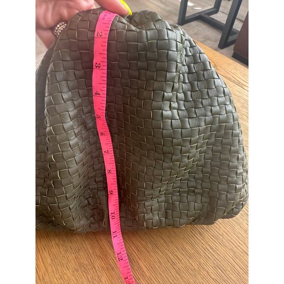 Cleobella Nia Woven Handbag Clutch Olive Green Hobo Slouchy - Picture 5 of 12